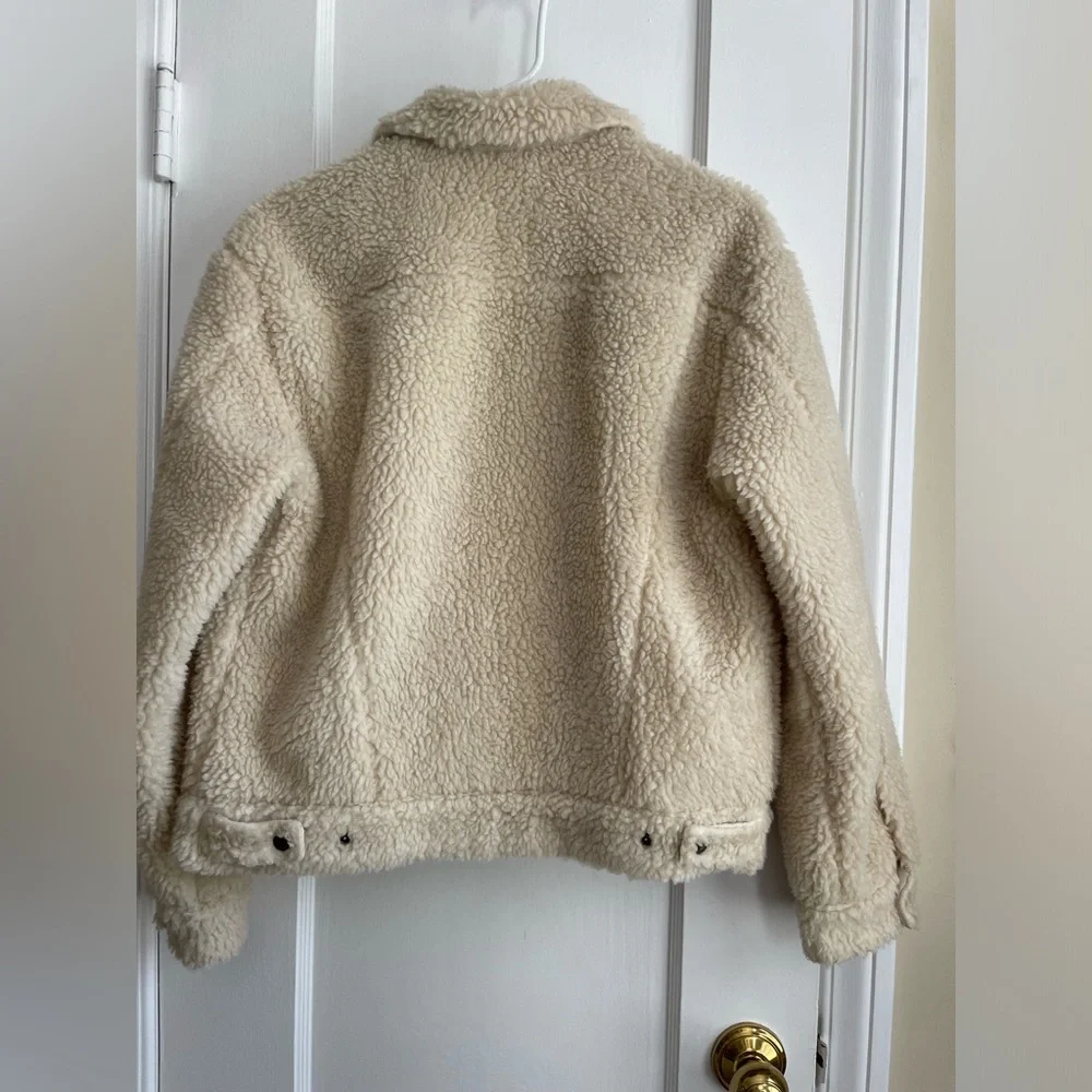 NWOT Levi’s Faux Shearling Jacket Women’s Small - Picture 4 of 7
